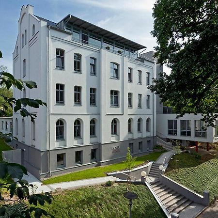 Hotel Zwischen Den Seen Waren  Eksteriør billede