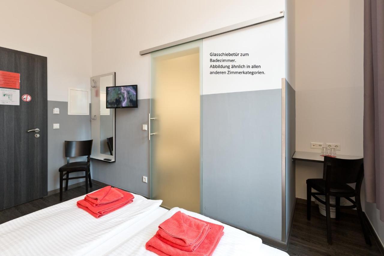 Hotel Zwischen Den Seen Waren  Eksteriør billede