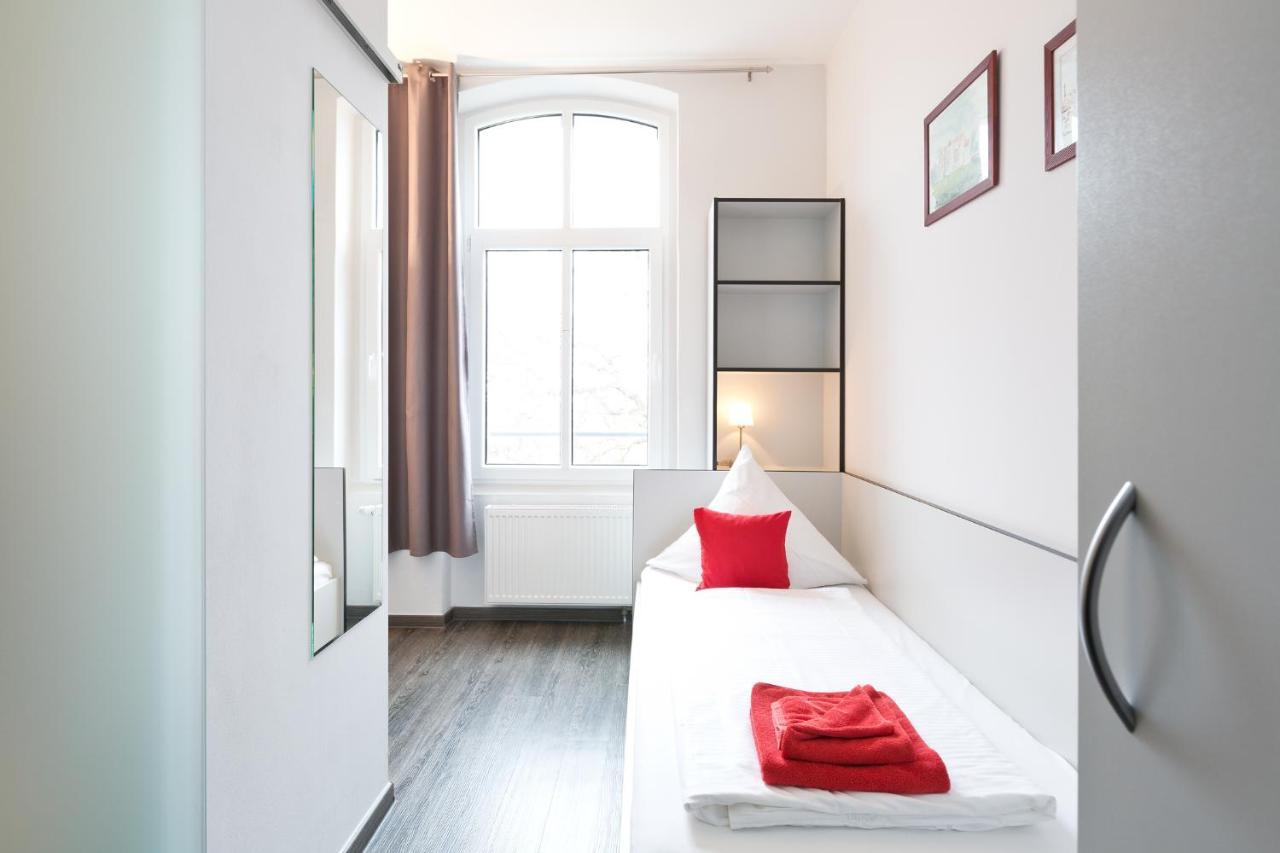 Hotel Zwischen Den Seen Waren  Eksteriør billede