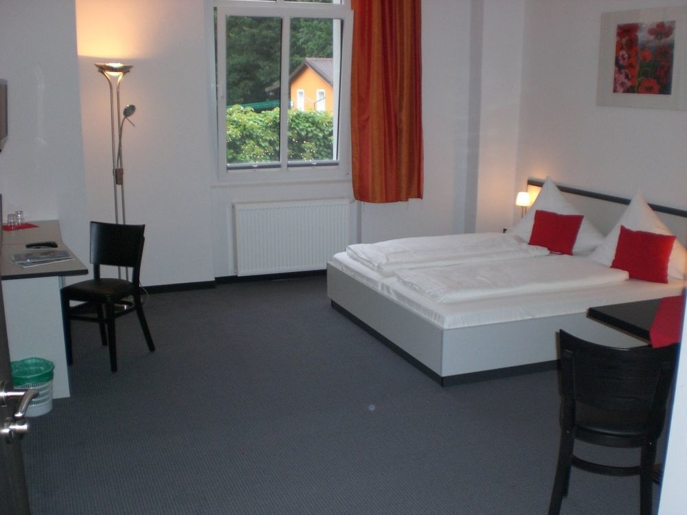 Hotel Zwischen Den Seen Waren  Eksteriør billede