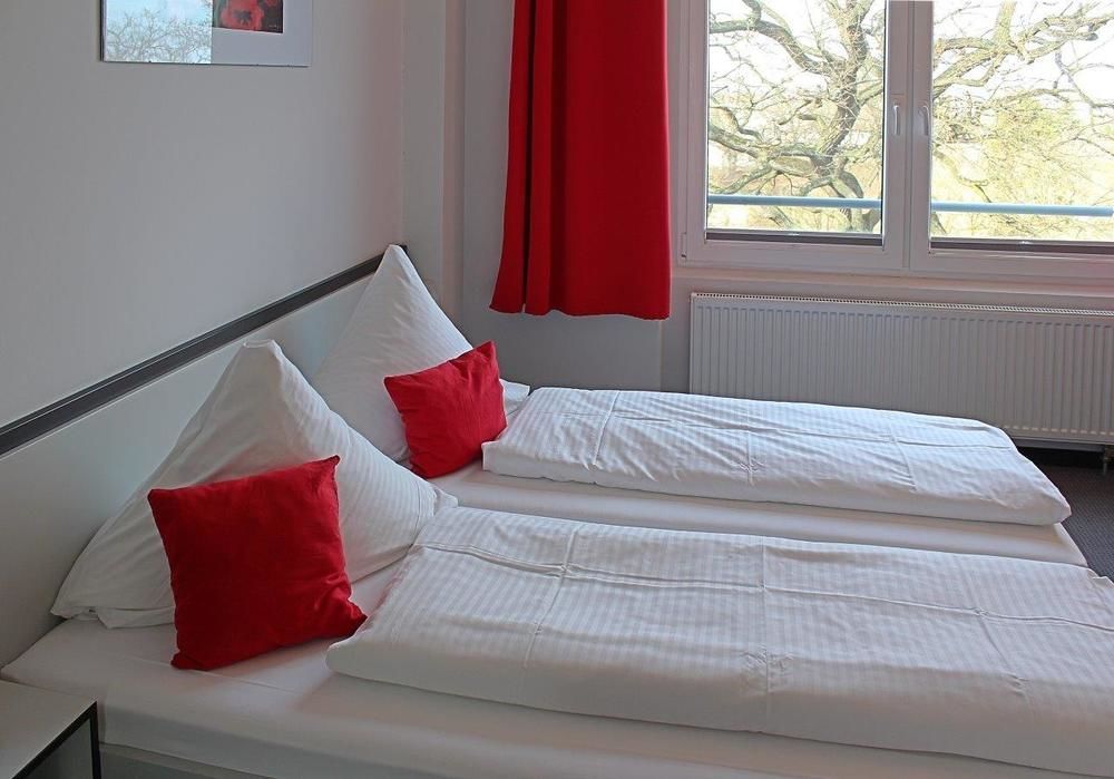 Hotel Zwischen Den Seen Waren  Eksteriør billede